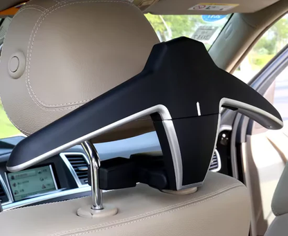 Cintre universel pour voiture