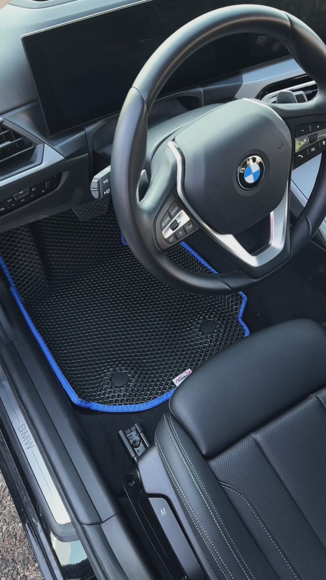 Tapis CARVION avec rebords relevés 3D
